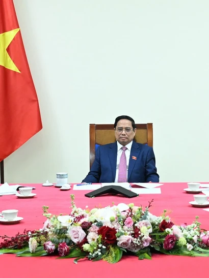 Quang cảnh buổi điện đàm.