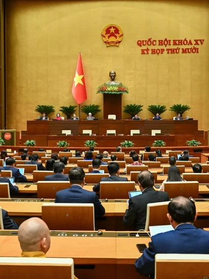 Quang cảnh phiên bế mạc Kỳ họp thứ 10, Quốc hội khóa XV. (Ảnh: DUY LINH)