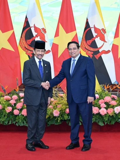 Thủ tướng Phạm Minh Chính và Quốc vương Brunei Darussalam Haji Hassanal Bolkiah.