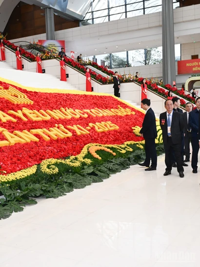 Thủ tướng Phạm Minh Chính - Chủ tịch Hội đồng Thi đua-Khen thưởng Trung ương kiểm tra công tác chuẩn bị Đại hội Thi đua yêu nước toàn quốc lần thứ XI.