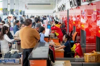 Dự báo Tết Nguyên đán năm nay, sản lượng hành khách đi lại qua Cảng Hàng không quốc tế Nội Bài có thể đạt tăng trưởng hai con số, thiết lập “đỉnh” mới.