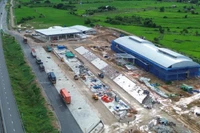 Trạm dừng nghỉ trên tuyến Vĩnh Hảo-Phan Thiết đang được đẩy nhanh tiến độ.