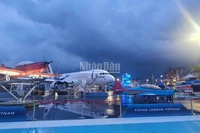 Với thông điệp “Cùng non sông cất cánh”, không gian được thiết kế như một chuyến bay trải nghiệm, tái hiện 30 năm hình thành và phát triển của Hãng hàng không quốc gia Việt Nam.