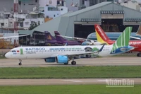 3 hãng hàng không Vietnam Airlines, Vietjet và Bamboo Airways đang xúc tiến công tác chuẩn bị cho chuyến bay chính thức đầu tiên vào ngày 19/12 tới tại Cảng Hàng không quốc tế Long Thành.