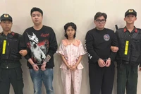 Các đối tượng tại cơ quan chức năng. (Ảnh: Công an cung cấp)