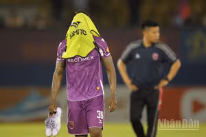 Becamex Thành phố Hồ Chí Minh chính thức bị loại khỏi V-League. (Ảnh: Võ Dũng)