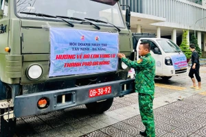 Tập kết hàng hóa trước khi vận chuyển.