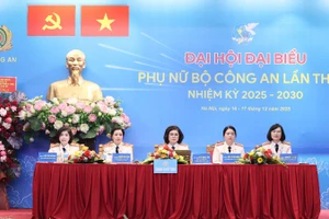 Đoàn chủ tịch điều hành Đại hội đại biểu Phụ nữ Bộ Công an lần thứ X, nhiệm kỳ 2025-2030.
