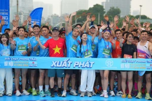 Giải chạy phong trào "Chung một quyết tâm vì cộng đồng không ma túy" tại Hà Nội.