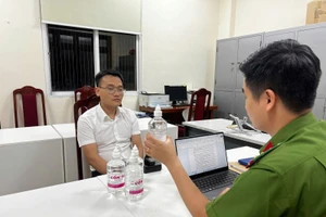 Ông Phạm Đình Tuấn tại cơ quan Công an.