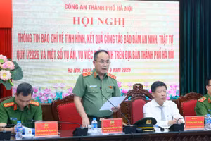 Trung tướng Nguyễn Thanh Tùng chủ trì và trả lời các nội dung phóng viên báo chí quan tâm.