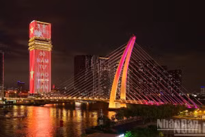 Thành phố Hồ Chí Minh tự hào với diện mạo mới 
