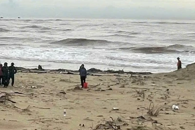 Hiện trường tìm thấy 2 ngư dân mất tích trên 2 tàu cá bị nạn.