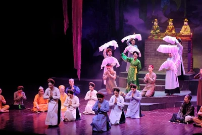 Nhà hát sau hợp nhất cũng cần có chính sách thu hút nhân tài và đãi ngộ xứng đáng, tạo điều kiện để nghệ sĩ yên tâm làm nghề. (Ảnh minh họa: NHÀ HÁT CHÈO VIỆT NAM)