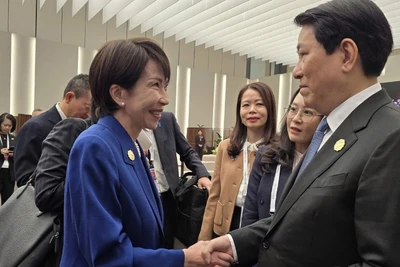 Chủ tịch nước Lương Cường gặp Thủ tướng Nhật Bản Takaichi Sanae.