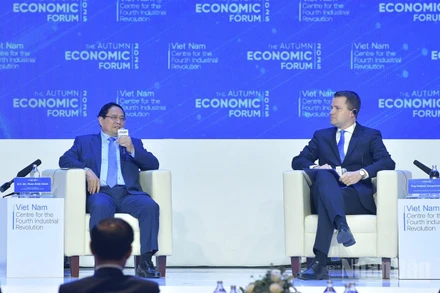 Thủ tướng Phạm Minh Chính tham dự Phiên đối thoại "60 phút cùng Thủ tướng Chính phủ Việt Nam". (Ảnh: THANH GIANG)