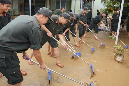 Chính phủ ban hành Nghị quyết về các giải pháp khắc phục hậu quả thiên tai, phục hồi sản xuất tại các địa phương khu vực miền Trung. (Ảnh: VGP)