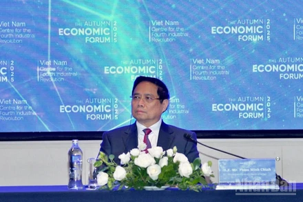 Thủ tướng Phạm Minh Chính tiếp các doanh nghiệp hệ sinh thái Trung tâm Tài chính quốc tế tại Việt Nam. (Ảnh: Thanh Giang)