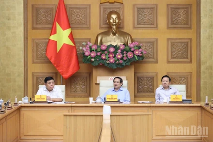 Thủ tướng Chính phủ Phạm Minh Chính chủ trì cuộc họp của Thường trực Chính phủ. (Ảnh: TRẦN HẢI)