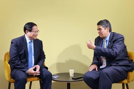 Thủ tướng Phạm Minh Chính gặp Tổng thống Palau Surangel Whipps Jr. (Ảnh: VGP/Nhật Bắc)