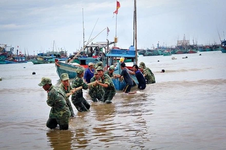 Thủ tướng Chính phủ yêu cầu chủ động các biện pháp ứng phó bão số 5 ở mức cao nhất, bảo đảm an toàn tính mạng, tài sản cho nhân dân. (Ảnh: VGP)
