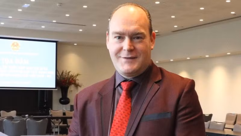Ông Eric Van Vaerenbergh, chuyên gia năng lượng và giảng viên Trường Cao đẳng Kỹ nghệ Brussels (ECAM). (Ảnh: TTXVN)