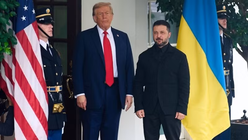Tổng thống Mỹ Donald Trump đón Tổng thống Ukraine Volodymyr Zelensky tại Washington D.C. ngày 18/8. (Ảnh: THX/TTXVN)
