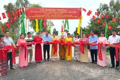 Nghi thức cắt băng khánh thành Cầu kênh 1.000.