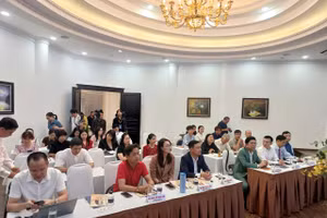 Toàn cảnh tọa đàm.