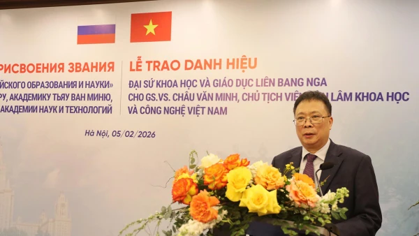 Giáo sư, Viện sĩ Châu Văn Minh, Chủ tịch Viện Hàn lâm Khoa học và Công nghệ Việt Nam phát biểu tại buổi lễ. (Ảnh: ĐỨC HIẾU)