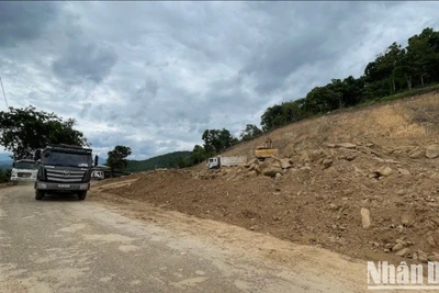 Dự án quốc lộ 28B.