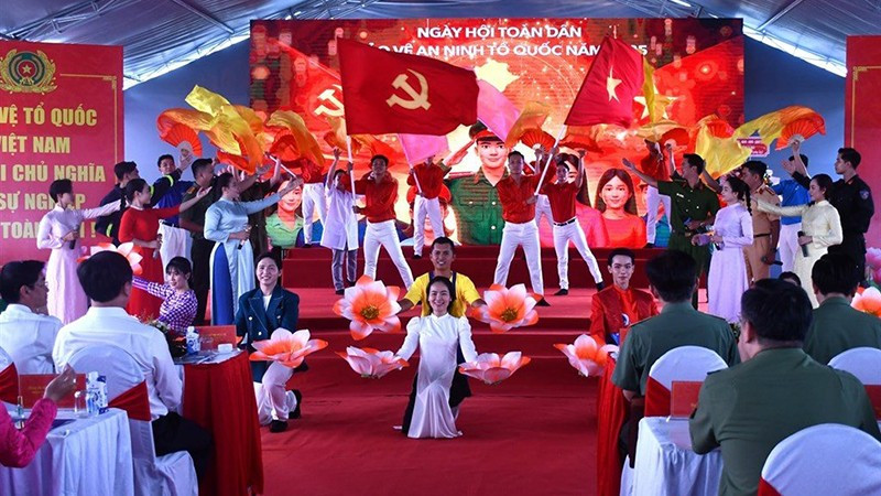 Công an tỉnh Cà Mau phối hợp Ủy ban nhân dân phường Tân Thành, tỉnh Cà Mau tổ chức Ngày hội toàn dân bảo vệ an ninh Tổ quốc năm 2025.