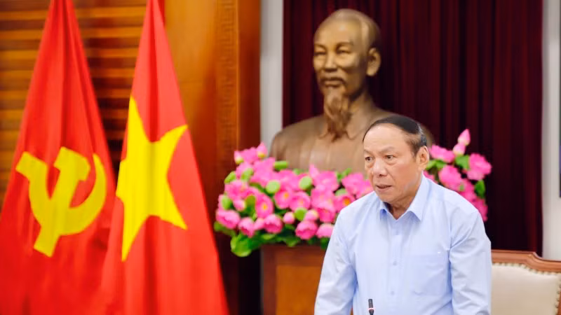 Đồng chí Nguyễn Văn Hùng, Ủy viên Trung ương Đảng, Bộ trưởng Văn hóa, Thể thao và Du lịch phát biểu tại phiên họp. (Ảnh: Bộ Văn hóa, Thể thao và Du lịch cung cấp)