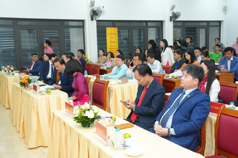 Các đại biểu tham dự lễ trao giải. dsc05318.jpg