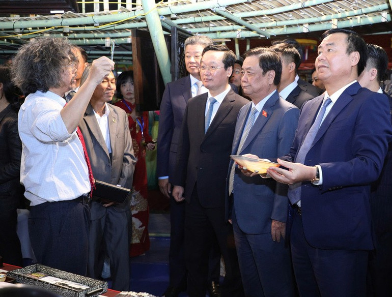 Festival thu hút sự quan tâm đặc biệt của các tổ chức quốc tế. z7224918330385-650153a318aa5ecd667c281f2b23157d.jpg