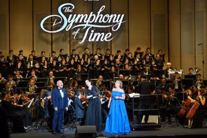 Chương trình hòa nhạc đặc biệt “The Symphony of Time” mở màn chuỗi hoạt động kỷ niệm 3 năm khánh thành Nhà hát Hồ Gươm (9/7/2023-9/7/2026). (Ảnh: Nhà hát Hồ Gươm)