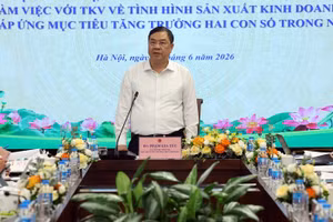 Phó Thủ tướng Thường trực Phạm Gia Túc làm việc với Tập đoàn Công nghiệp Than-Khoáng sản Việt Nam (TKV). (Ảnh: VGP/PHƯƠNG NGUYÊN)