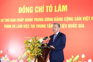 Tổng Bí thư Tô Lâm thăm và làm việc tại Trung tâm Dữ liệu quốc gia. (Ảnh: ĐĂNG KHOA)