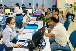 Chuyển đổi số và minh bạch thủ tục hành chính góp phần giảm thiểu tình trạng nhũng nhiễu, tiêu cực.