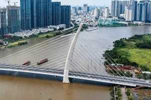 10 tháng đầu năm 2025, nguồn thu ngân sách từ nguồn lực đất đai tăng 353% so cùng kỳ. (Ảnh: QUANG QUÝ)