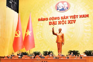 Đoàn Chủ tịch tại phiên trù bị Đại hội XIV của Đảng. (Ảnh: KHOA NGUYÊN)