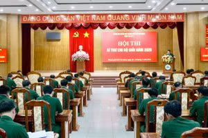 Khai mạc hội thi. (Ảnh: QUANG TIẾN)