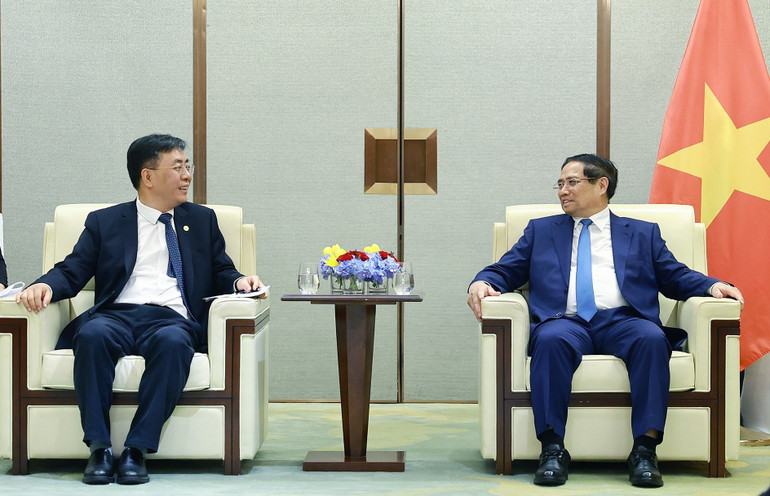 vna-potal-thu-tuong-tiep-lanh-dao-mot-so-tap-doan-lon-trung-quoc-dang-hop-tac-va-dau-tu-tai-viet-nam-8115701.jpg