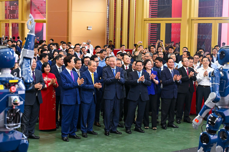 z6922260831492-eb420b17106be4d5deb6421514cdef14.jpg