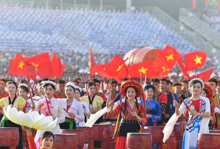 Ảnh: Duy Linh 4f7445b855addef387bc.jpg