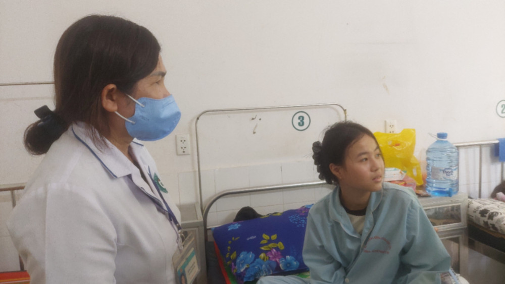Còn một bệnh nhân đang tiếp tục được theo dõi, chăm sóc tại Bệnh viện Đa khoa tỉnh Phú Yên. 20250605-093627-4392.jpg