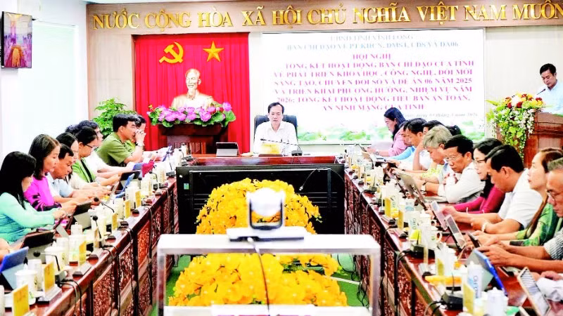 Lãnh đạo tỉnh Vĩnh Long thường xuyên tổ chức hội nghị để kiểm tra, đánh giá.