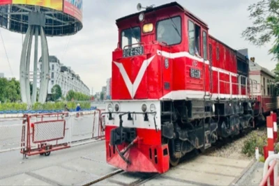 Tuyến đường sắt chạy qua thành phố Hải Phòng.