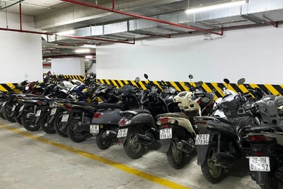 Hầm để xe của một toà nhà chung cư trên địa bàn phường Yên Sở, thành phố Hà Nội. (Ảnh: HÀ ANH)