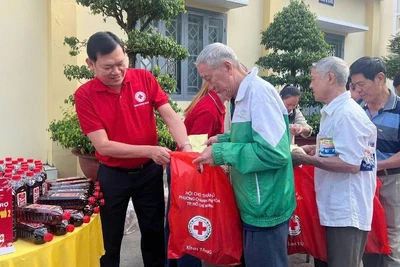 "Tết Nhân ái” Xuân Bính Ngọ 2026 nhằm góp phần chăm lo Tết cho người nghèo, người có hoàn cảnh khó khăn và các đối tượng dễ bị tổn thương.